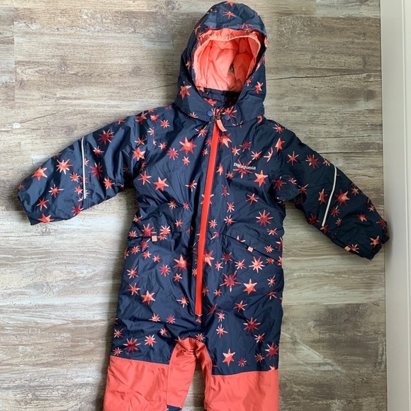 Patagonia Kids Jacket - Navy and Red Star Pattern - Picture 1 of 7